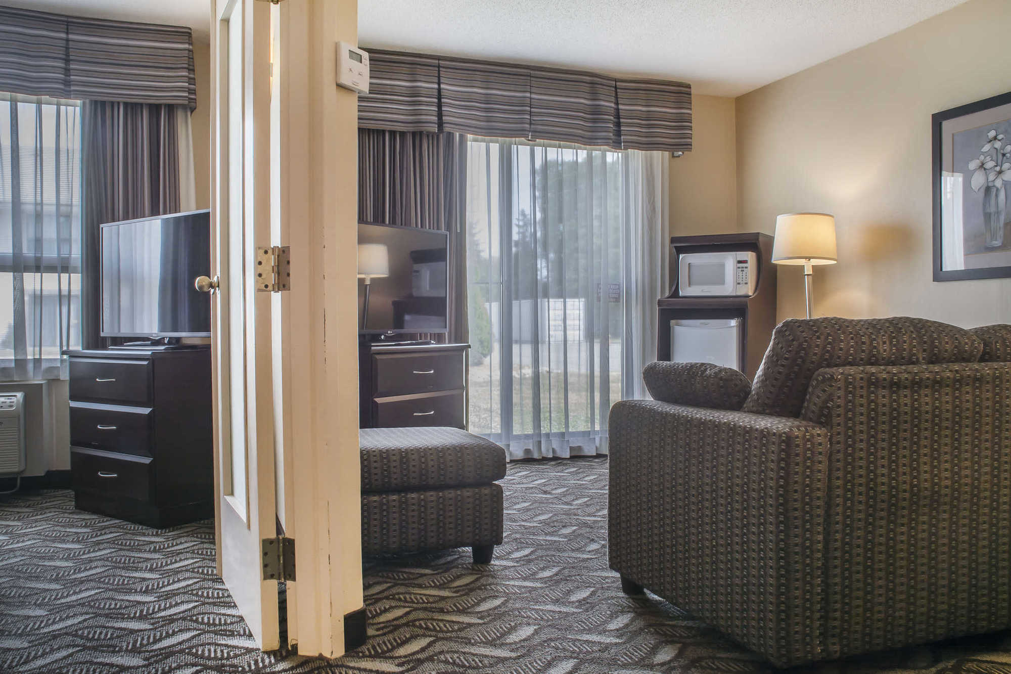Comfort Inn & Suites Ambassador Bridge Windsor Zimmer foto