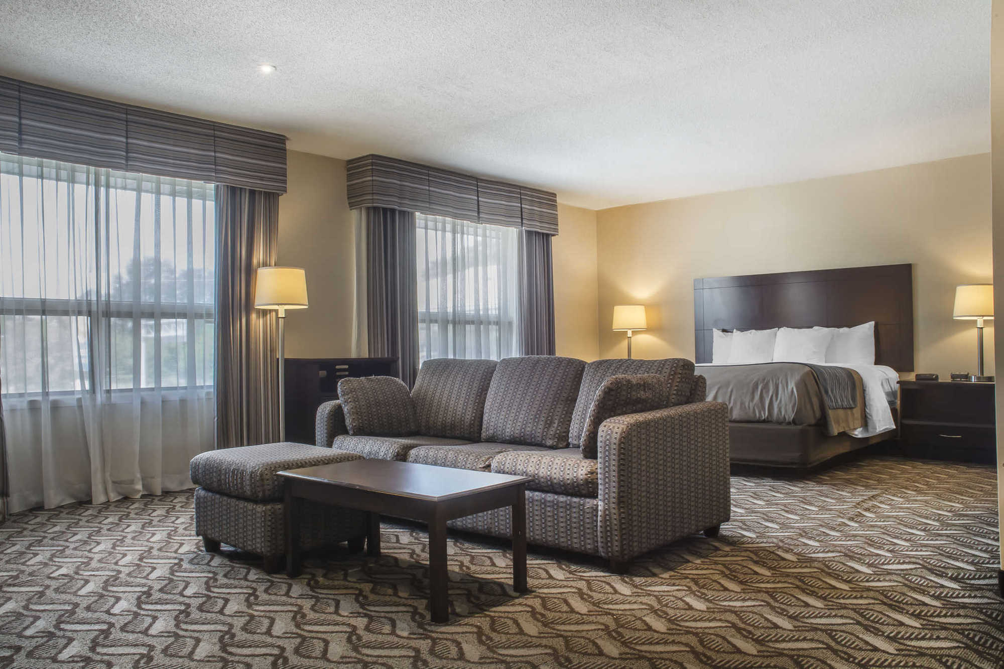 Comfort Inn & Suites Ambassador Bridge Windsor Zimmer foto